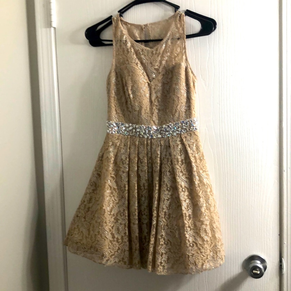 Beautiful beige prom dress